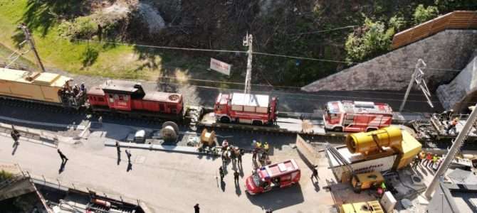 Übung mit dem Tunnelrettungszug