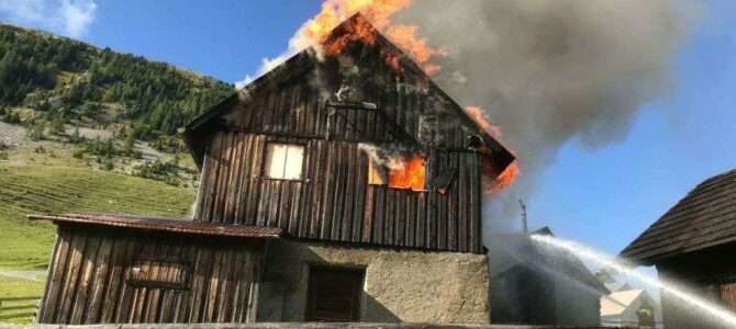 Brand einer Almhütte auf der Feistritzer Alm
