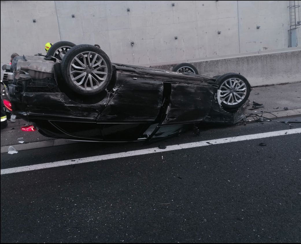 Schwerer Verkehrsunfall A2 Velden