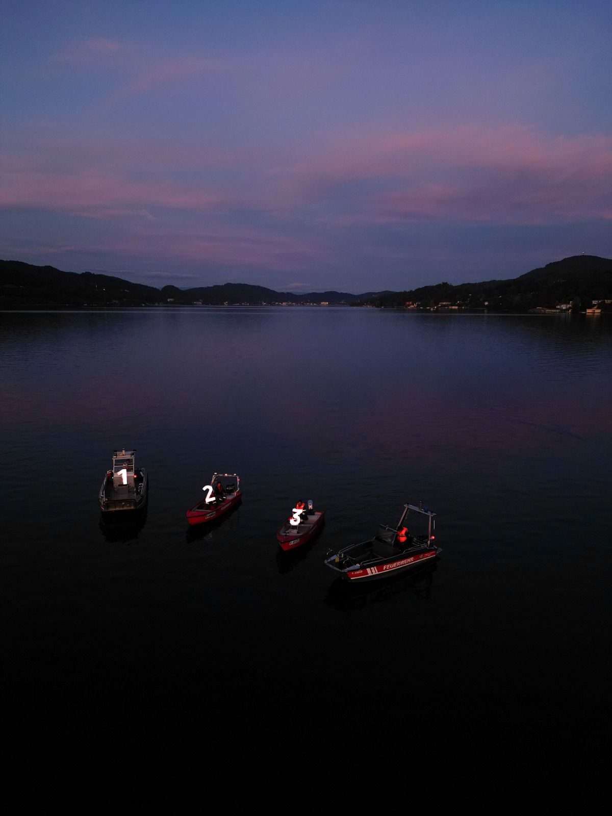 Das BFKdo Villach-Land wünscht allen einen schönen 3. Advent. Das BFKdo Villach-Land wünscht allen einen schönen 3. Advent.