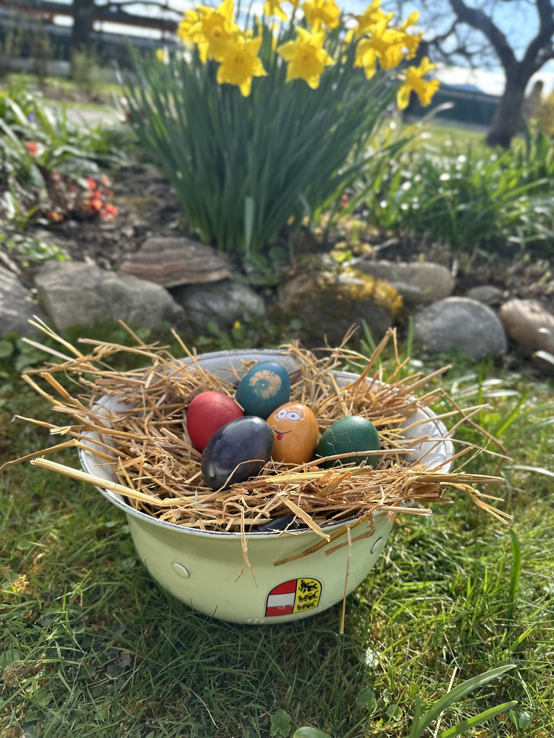 Das Bezirksfeuerwehrkommando Villach-Land wünscht allen ein frohes Osterfest! Das Bezirksfeuerwehrkommando Villach-Land wünscht allen ein frohes Osterfest!