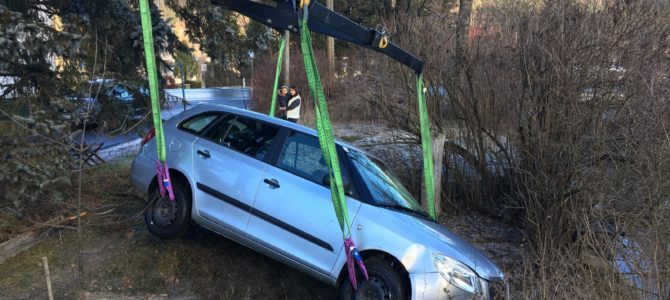 PKW – Bergung in Pöckau