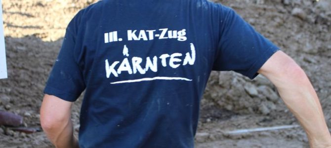 Aufräumarbeiten nach den schweren Unwettern in Afritz am See