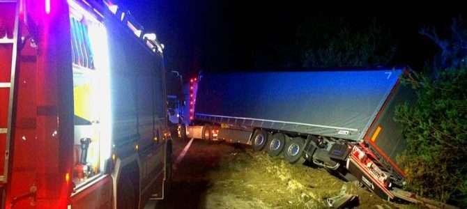 Schwerer LKW Unfall auf Südautobahn